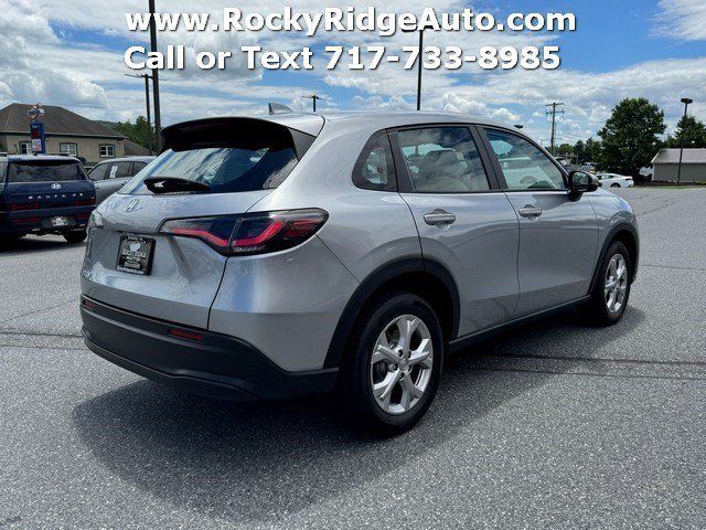 Used 2025 Honda HR-V LX image 7