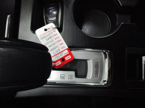 Used 2017 Subaru Legacy 2.5i Sport image 32