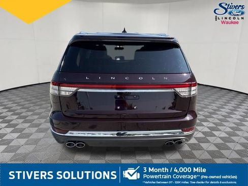 Used 2023 Lincoln Aviator AWD w/ Premium Package image 7