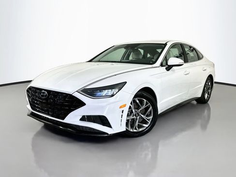 Used 2021 Hyundai Sonata SEL FWD image 3
