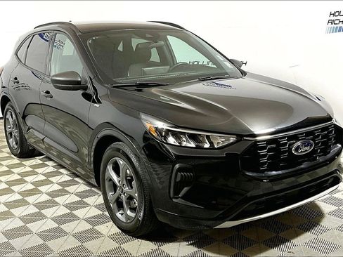 Used 2023 Ford Escape ST-Line w/ Tech Pack #1 image 3