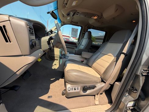 Used 2004 Ford Excursion Eddie Bauer AWD/4WD image 11