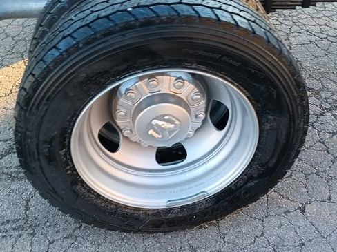 New 2024 RAM 5500 Tradesman image 25