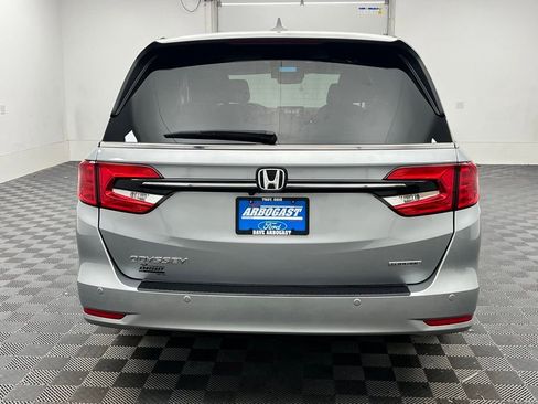 Used 2024 Honda Odyssey Touring image 11