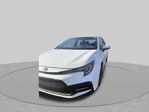 Used 2020 Toyota Corolla SE w/ Body Protection Package FWD image 2