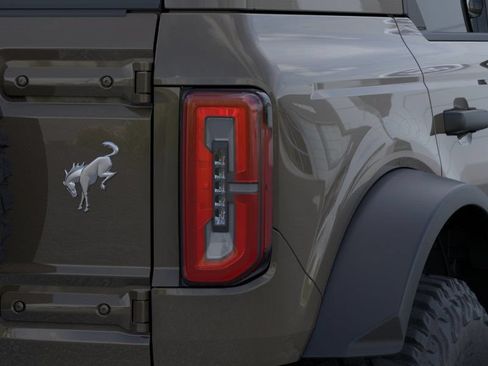 New 2026 Ford Bronco Outer Banks w/ Sasquatch Package AWD/4WD image 27