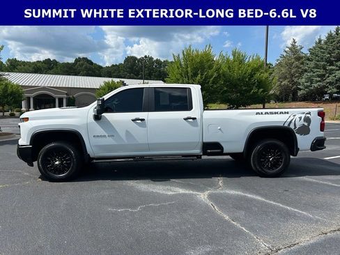 Used 2025 Chevrolet Silverado 2500 W/T AWD/4WD image 6