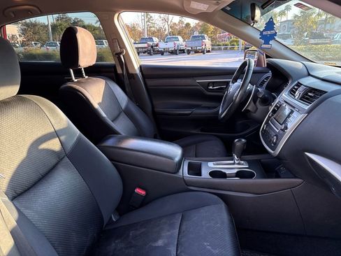 Used 2016 Nissan Altima 2.5 SR image 29