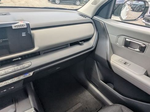 New 2027 Kia Seltos S FWD image 17
