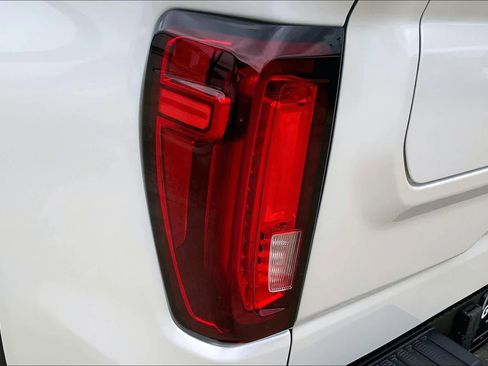 Used 2021 GMC Sierra 1500 Denali w/ Denali Ultimate Package image 28