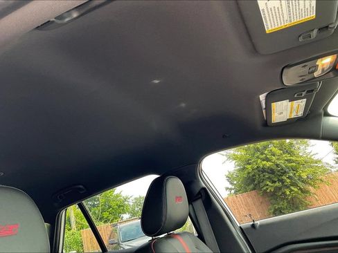 Used 2025 Chevrolet Trax RS w/ Driver Confidence Package FWD image 18