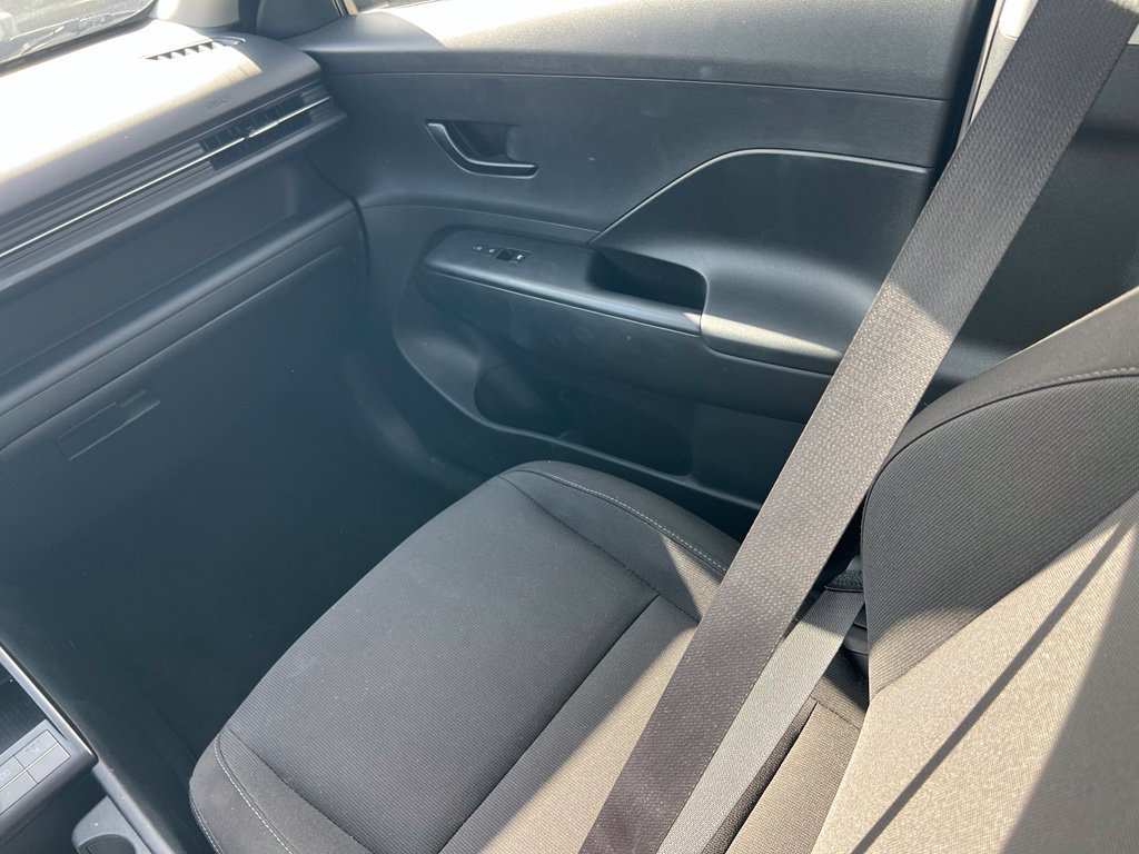 Certified 2024 Hyundai Kona SEL FWD image 13