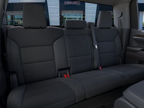 New 2026 GMC Sierra 1500 Elevation image 17