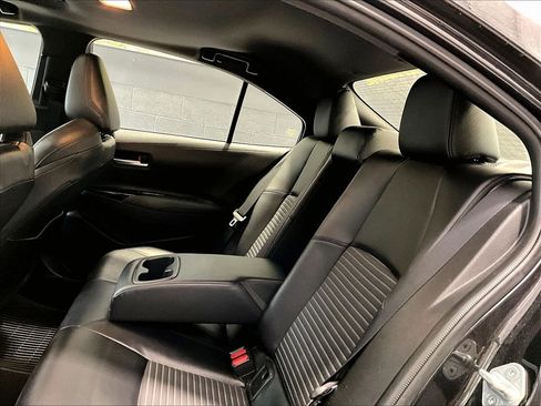 Used 2020 Toyota Corolla XSE image 23