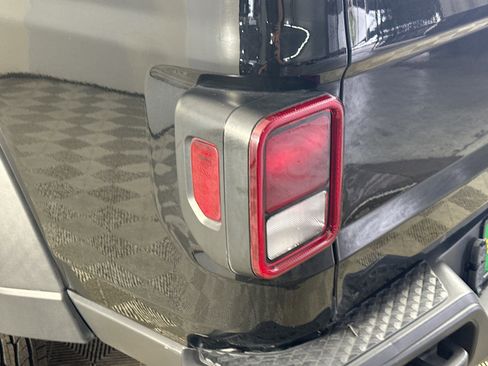 Used 2021 Jeep Gladiator Sport w/ Trailer Tow Package image 36