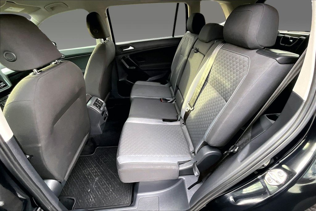 Used 2021 Volkswagen Tiguan S FWD image 15