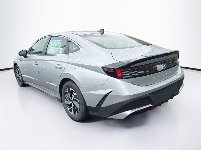 New 2026 Hyundai Sonata Blue FWD image 5