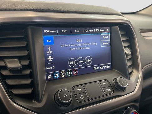 Used 2023 GMC Acadia AT4 w/ Technology Package AWD/4WD image 15
