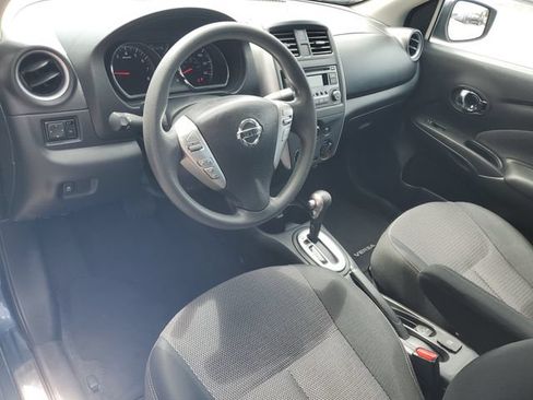 Used 2015 Nissan Versa SV FWD image 22