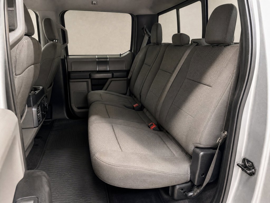 Used 2018 Ford F150 XLT w/ Equipment Group 301A Mid RWD image 9