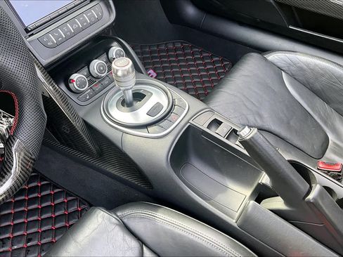 Used 2011 Audi R8 V10 AWD/4WD image 15