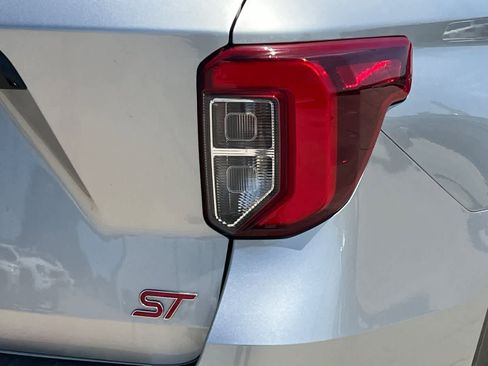 Used 2020 Ford Explorer ST w/ ST Street Pack AWD/4WD image 13