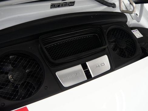 Used 2016 Porsche 911 R RWD image 12