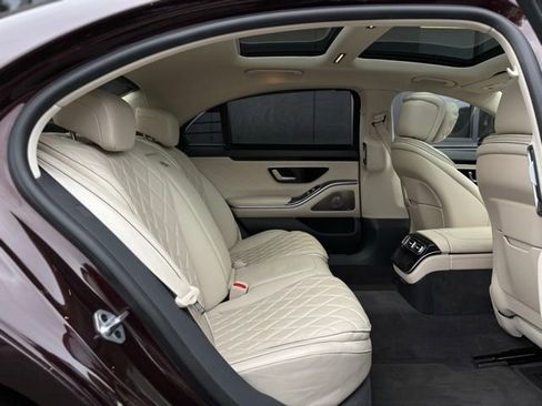 Used 2022 Mercedes-Benz S 580 4MATIC Sedan image 46
