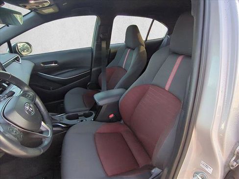 Used 2023 Toyota Corolla SE image 14
