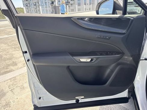 Certified 2025 Lexus NX 350 AWD w/ Accessory Package (K3) image 13