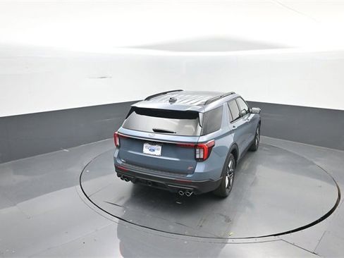 New 2026 Ford Explorer ST w/ Sun And Sound Package image 29