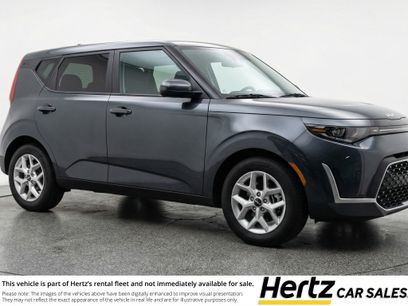 Used 2025 Kia Soul LX w/ LX Technology Package