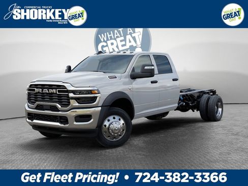 New 2026 RAM 5500 Tradesman w/ Chrome Appearance Group AWD/4WD image 2