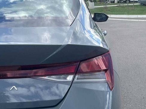Used 2023 Hyundai Elantra SEL w/ Convenience Package FWD image 14
