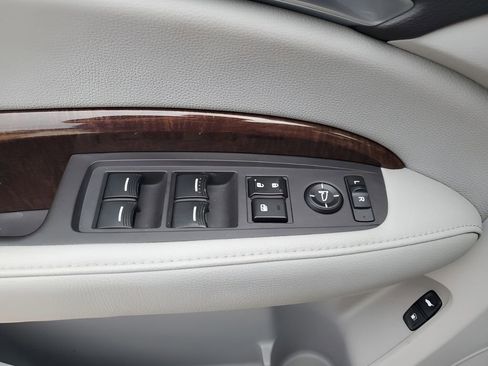 Used 2020 Acura MDX FWD image 28