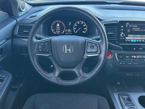 Used 2024 Honda Ridgeline Sport image 14