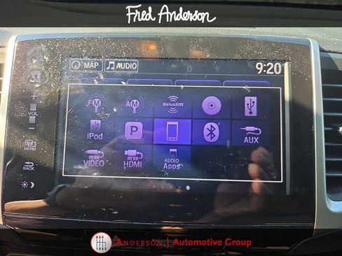 Used 2018 Honda Pilot Touring image 5