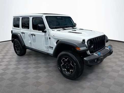 Used 2021 Jeep Wrangler Unlimited Rubicon 4xe w/ Safety Group AWD/4WD image 4