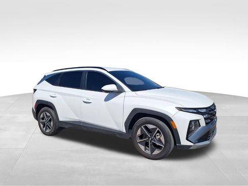 Used 2025 Hyundai Tucson SEL FWD image 9