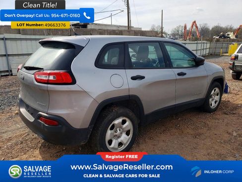 Used 2015 Jeep Cherokee Sport image 4