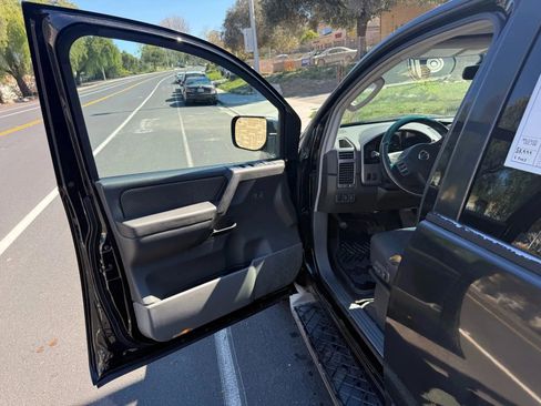 Used 2007 Nissan Armada SE image 9