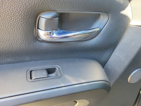 Used 2021 Nissan Titan PRO-4X w/ Pro-4x Convenience Package image 20