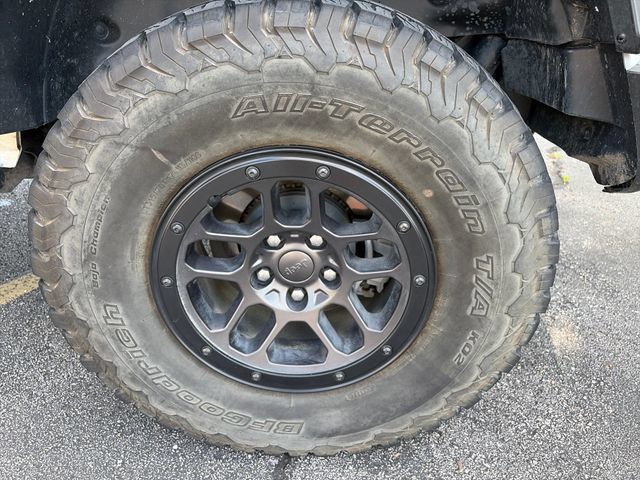 Used 2023 Jeep Wrangler Unlimited Rubicon w/ Xtreme 35 Tire Package AWD/4WD image 22