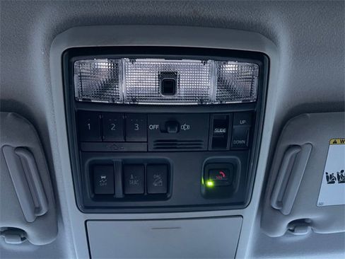 Used 2023 Toyota 4Runner SR5 Premium image 24