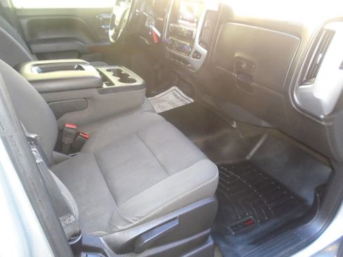 Used 2015 GMC Sierra 1500 SLE w/ SLE Value Package image 35
