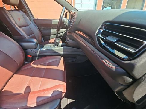 Used 2025 Dodge Durango R/T AWD/4WD image 32