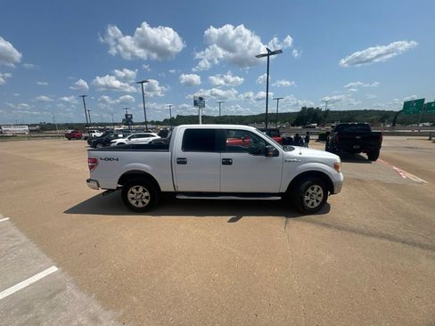 Used 2012 Ford F150 XLT w/ XLT Chrome Pkg AWD/4WD image 8