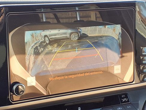 Certified 2025 Toyota Camry SE w/ Convenience Package image 6