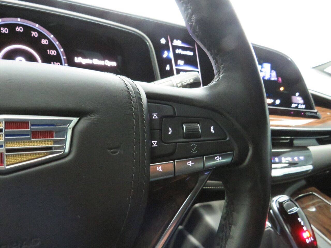Used 2021 Cadillac Escalade Sport Platinum w/ Heavy-Duty Trailer Package AWD/4WD image 22