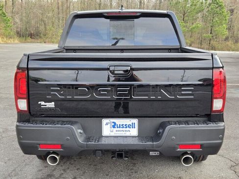New 2026 Honda Ridgeline Black Edition image 9